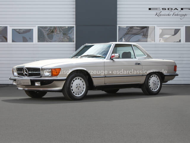Image 1/32 de Mercedes-Benz 500 SL (1988)