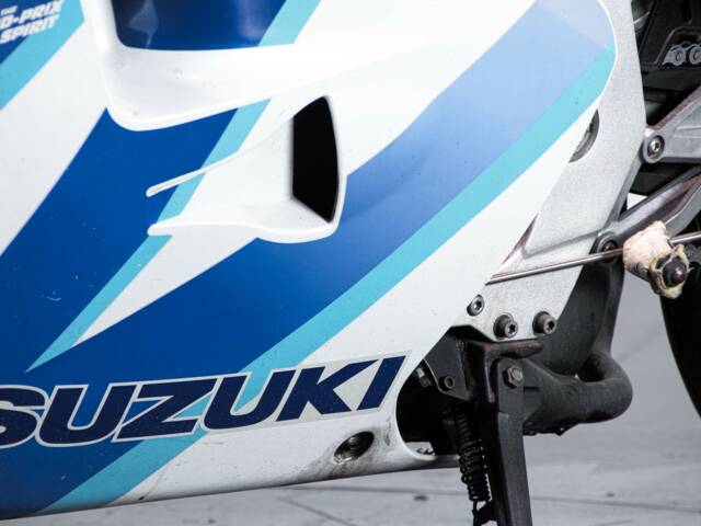 Suzuki RGV 250 Gamma