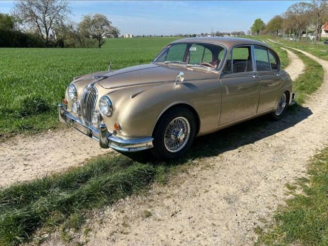 Image 1/6 of Jaguar Mk II 3.8 (1962)