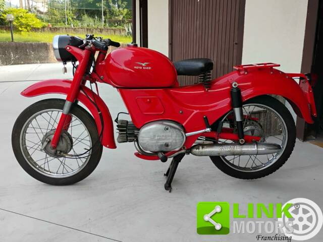 Image 1/10 of Moto Guzzi DUMMY (1964)