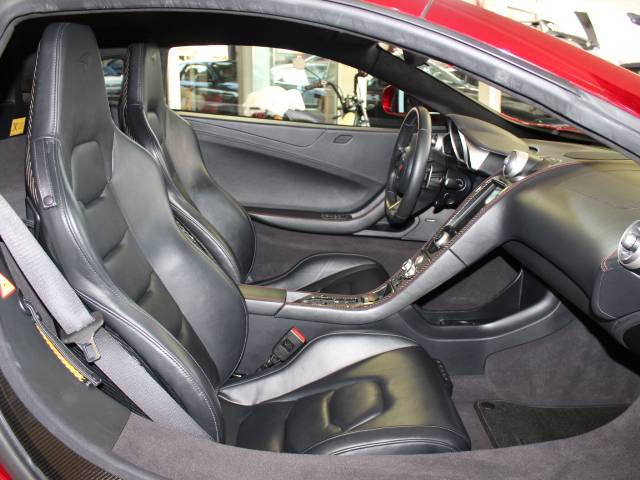 McLaren MP4-12C