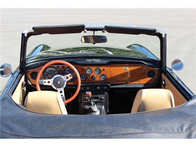 Triumph TR 6