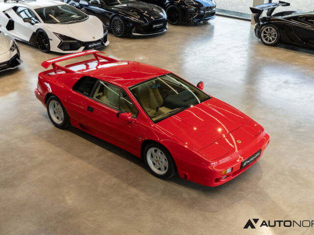 Lotus Esprit SE
