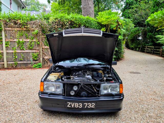 Mercedes-Benz 190 E 2.3-16