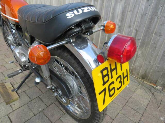 Suzuki TC 120