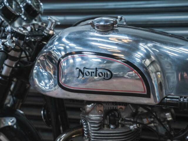 Norton Dominator Slimline TT
