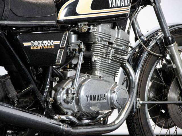 Yamaha TX 500