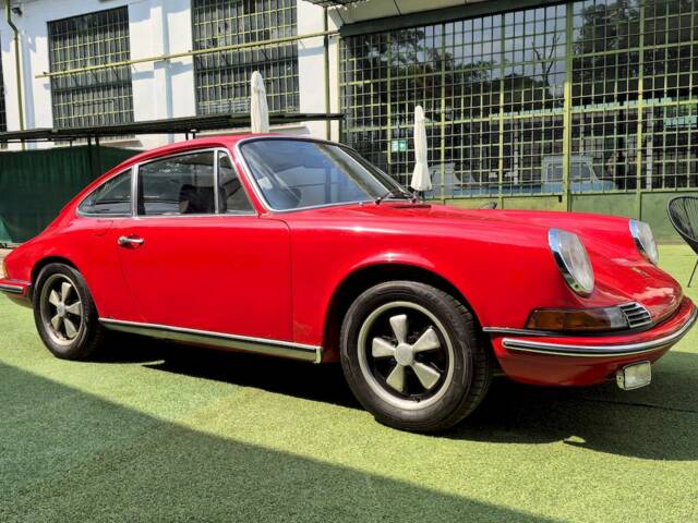 Porsche 911 2.4 T "Oilflap"