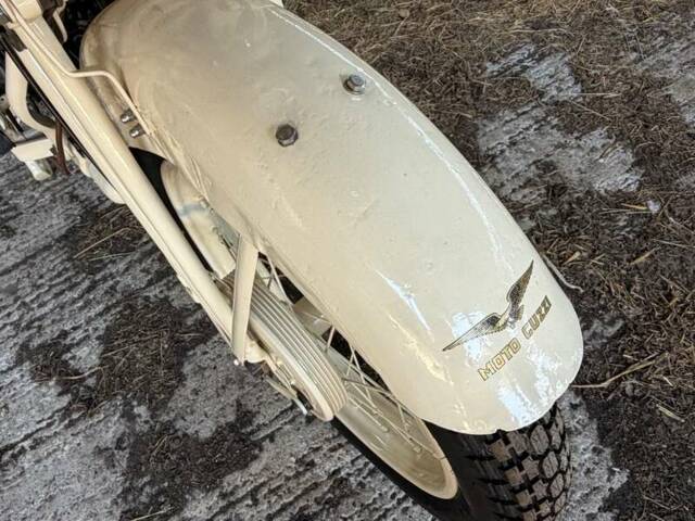 Moto Guzzi Alce