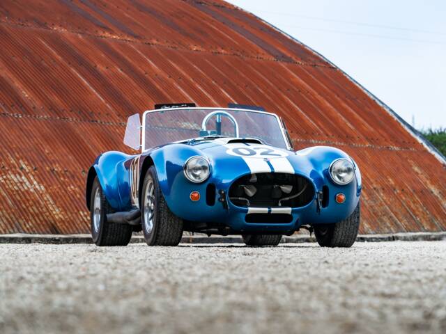 AC Cobra 427