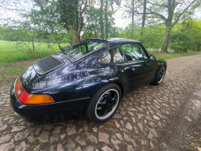 Porsche 911 Carrera