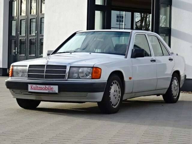 Bild 1/14 von Mercedes-Benz 190 E (1990)