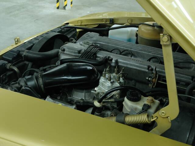 Mercedes-Benz 280 SLC