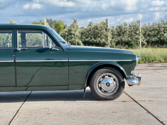 Volvo Amazon P220