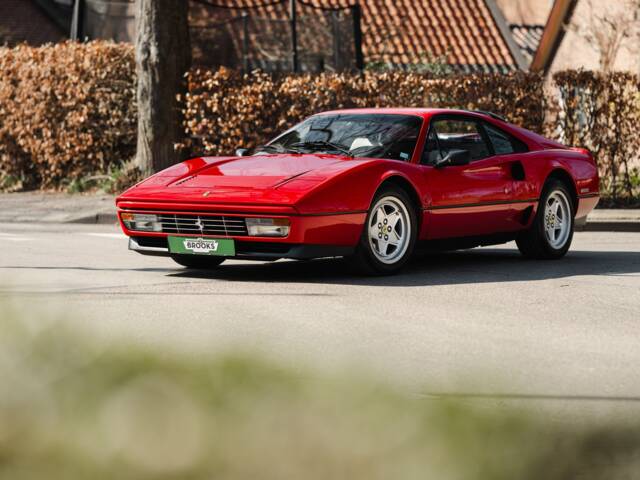 Bild 1/32 von Ferrari 208 GTB Turbo (1987)