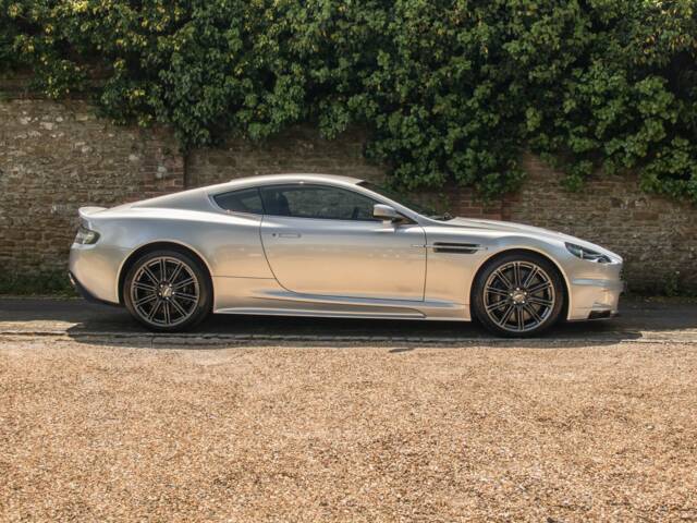 Bild 1/22 von Aston Martin DBS (2010)