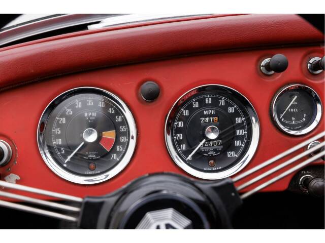 MG MGA 1500