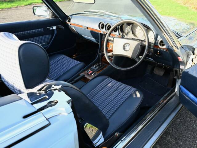 Mercedes-Benz 380 SL