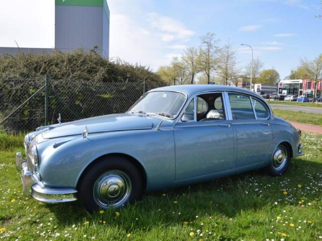 Jaguar Mk II 3.8