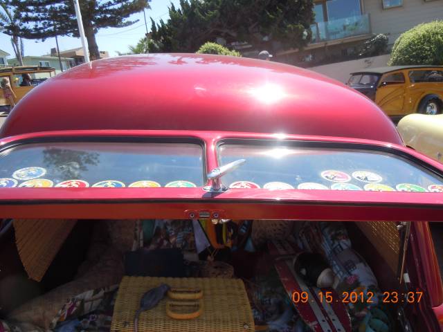 Ford Custom DeLuxe Country Squire