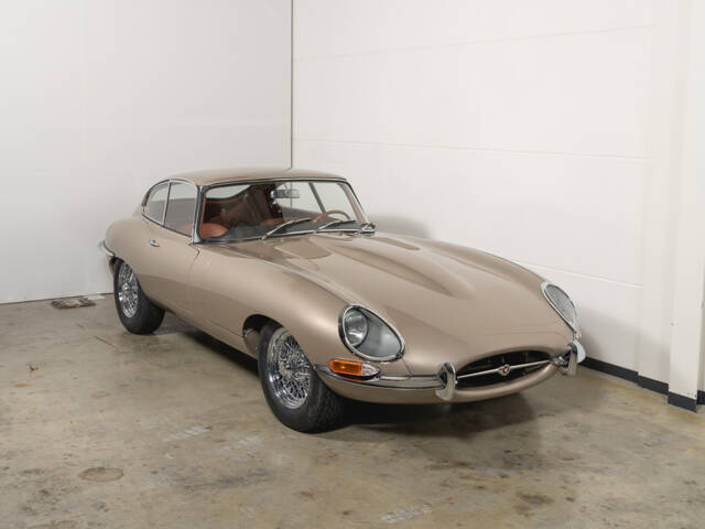 Afbeelding 1/27 van Jaguar E-Type 3.8 (1962)