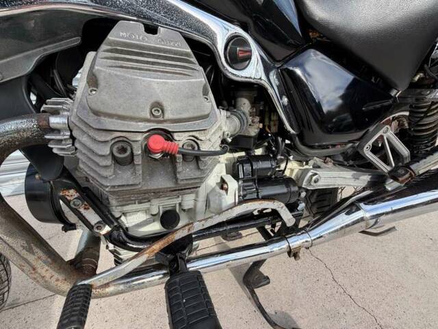 Moto Guzzi Nevada 350