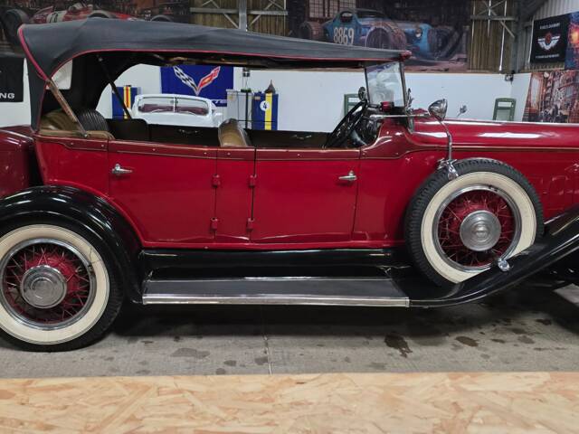 Pierce-Arrow Modell 43