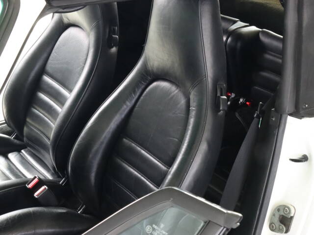 Porsche 911 Carrera 3.2 (WTL)