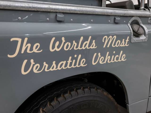 Land Rover 88