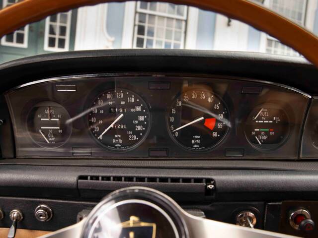 Rover 3500