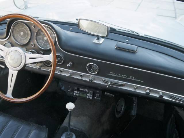 Mercedes-Benz 300 SL "Gullwing"