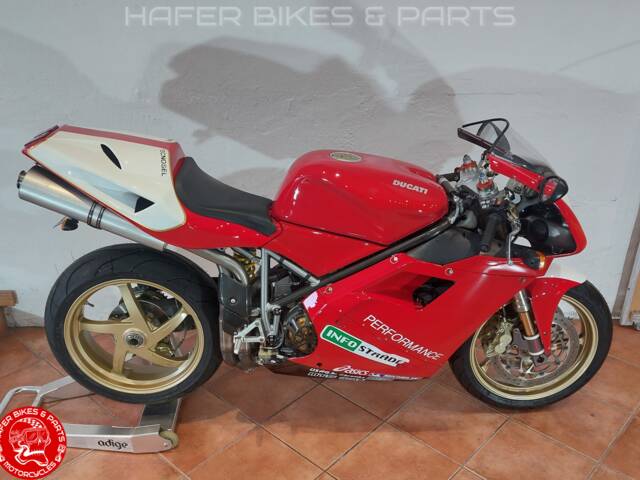 Ducati 748 S
