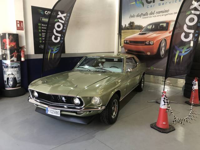 Ford Mustang HardTop 1969 Coupe V8 Motor 302