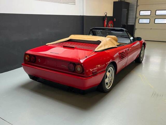 Ferrari Mondial T