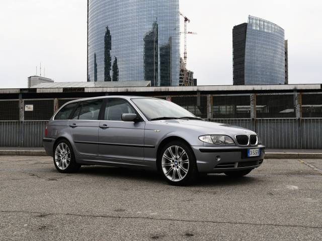 Bild 1/12 von BMW 330xi Touring (2003)