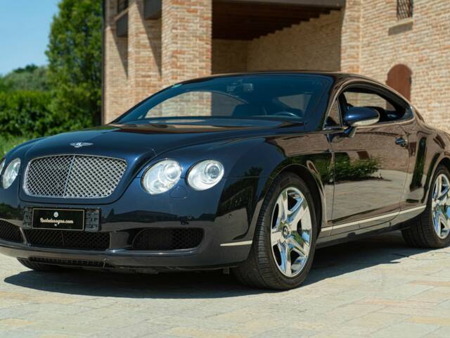 Imagen 1/50 de Bentley Continental GT (2004)