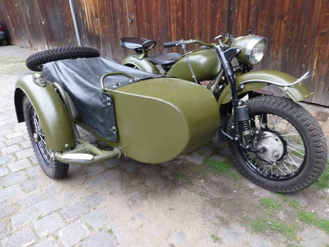 Dnepr K 750