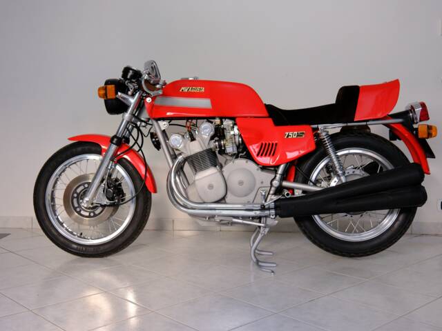 MV Agusta 750 S America