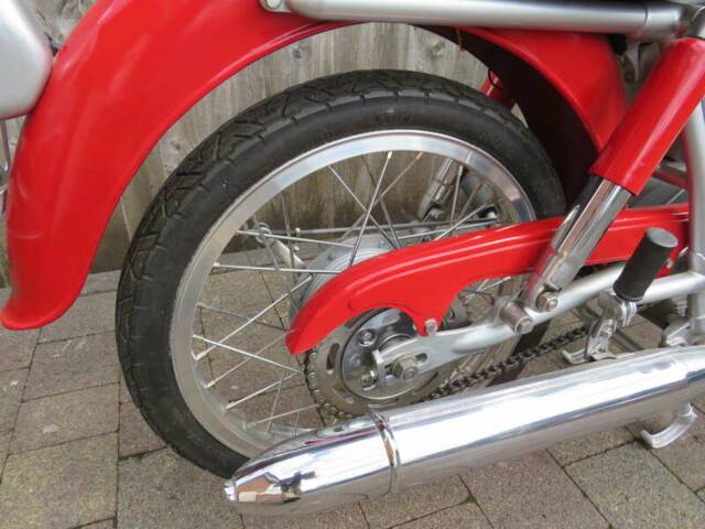 Moto Guzzi Stornello 125