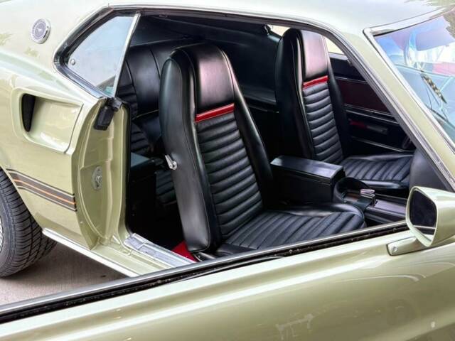 Ford Mustang Mach 1