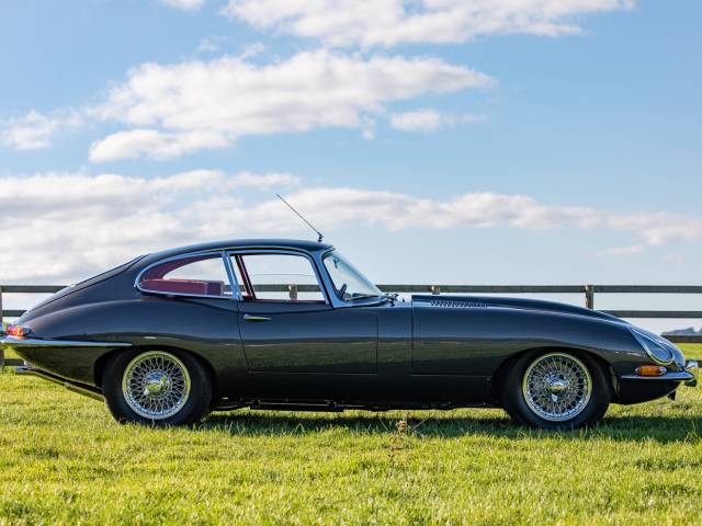 Jaguar E-Type 4.2