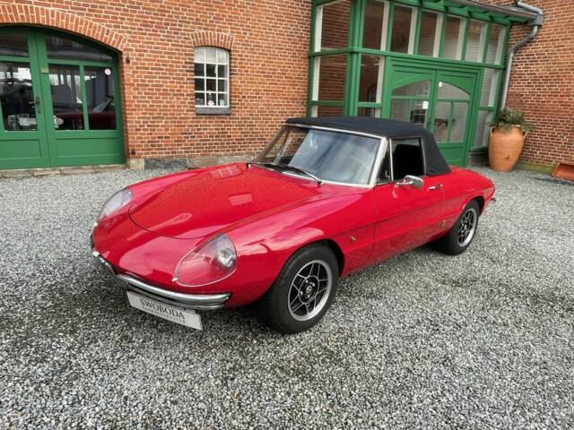 Alfa Romeo 1750 Spider Veloce
