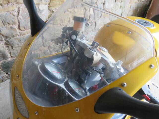 Triumph Daytona T595