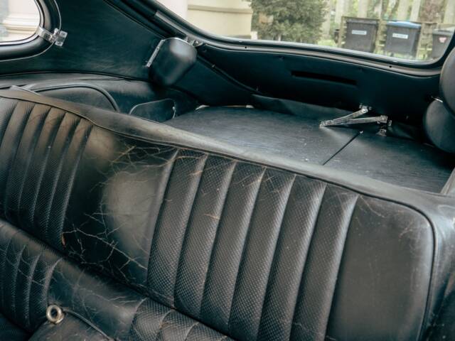 Jaguar E-Type V12 (2+2)