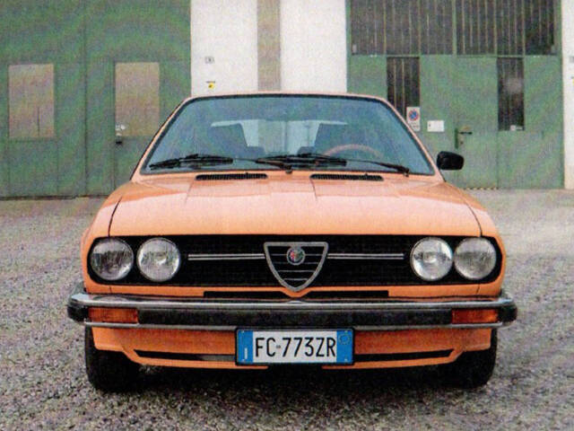 Image 1/10 de Alfa Romeo Alfasud 1.5 Sprint (1978)
