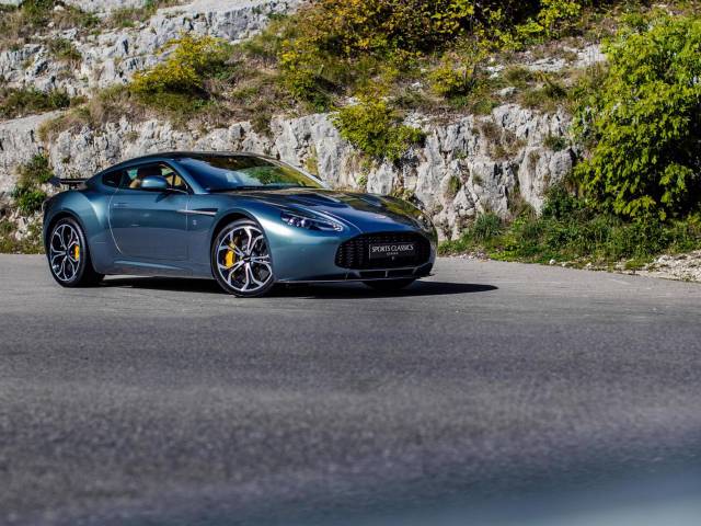 Aston Martin V12 Zagato