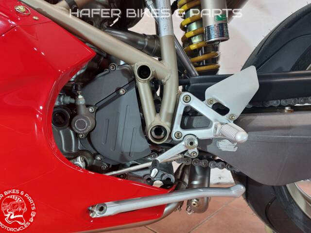 Ducati 916