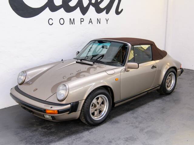 Porsche 911 Carrera 3.2