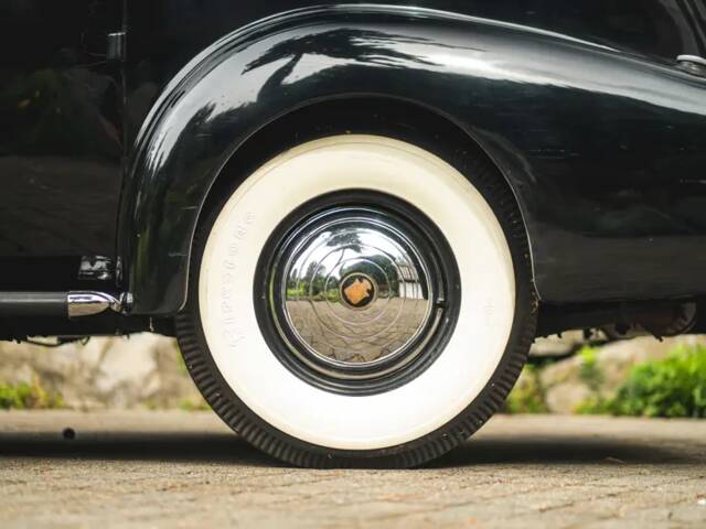 Cadillac 75 Fleetwood Imperial