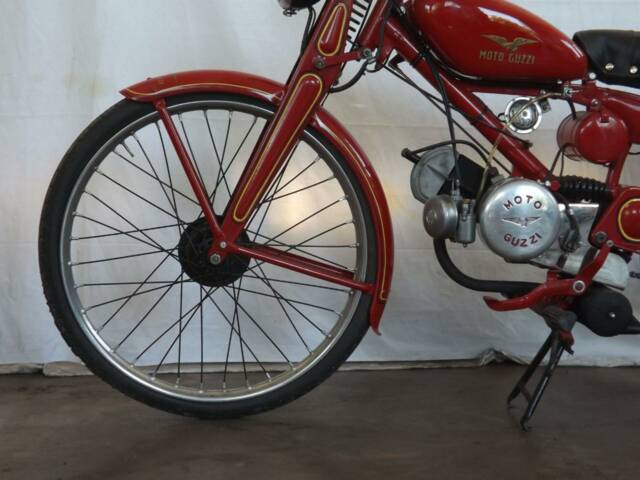Moto Guzzi Cardellino 65